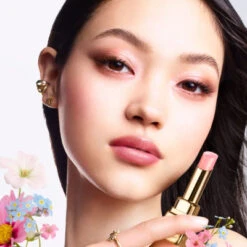 Guerlain KissKiss Bee Glow Baume Teinté Infusé De Miel 98% D'origine Naturelle 29 Guerlain KissKiss Bee Glow Baume Teinté Infusé De Miel 98% D'origine Naturelle -Kapao Boutique kk bee glow balm 9