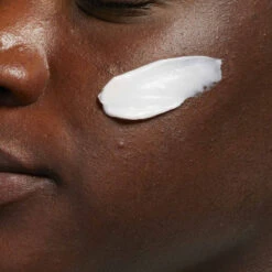 Clarins RE-BOOST MATTE Crème Hydra-matifiante - Peaux Mixtes à Grasses 6 Clarins RE-BOOST MATTE Crème Hydra-matifiante - Peaux Mixtes à Grasses -Kapao Boutique re boost matte 1