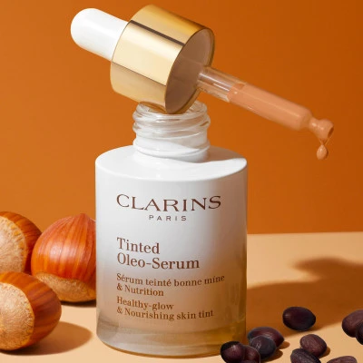 Clarins Tinted Oleo-Serum Fond De Teint Sérum 20 Clarins Tinted Oleo-Serum Fond De Teint Sérum – Image 20